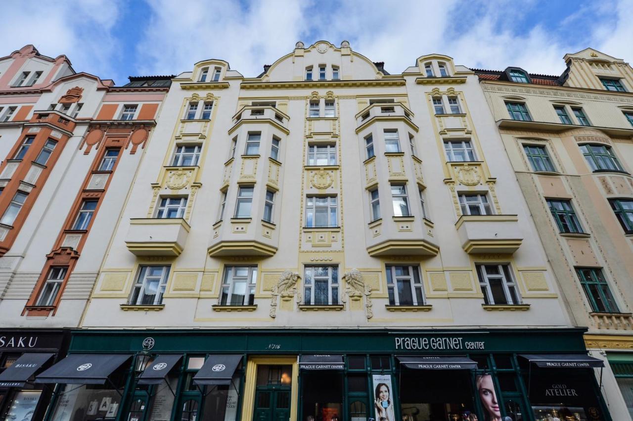 Apartment Art Nouveau Old Town *